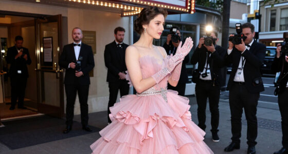 Elle Fanning's Over-the-Top 'Hunger Games' Premiere Dress Would Make Effie Proud